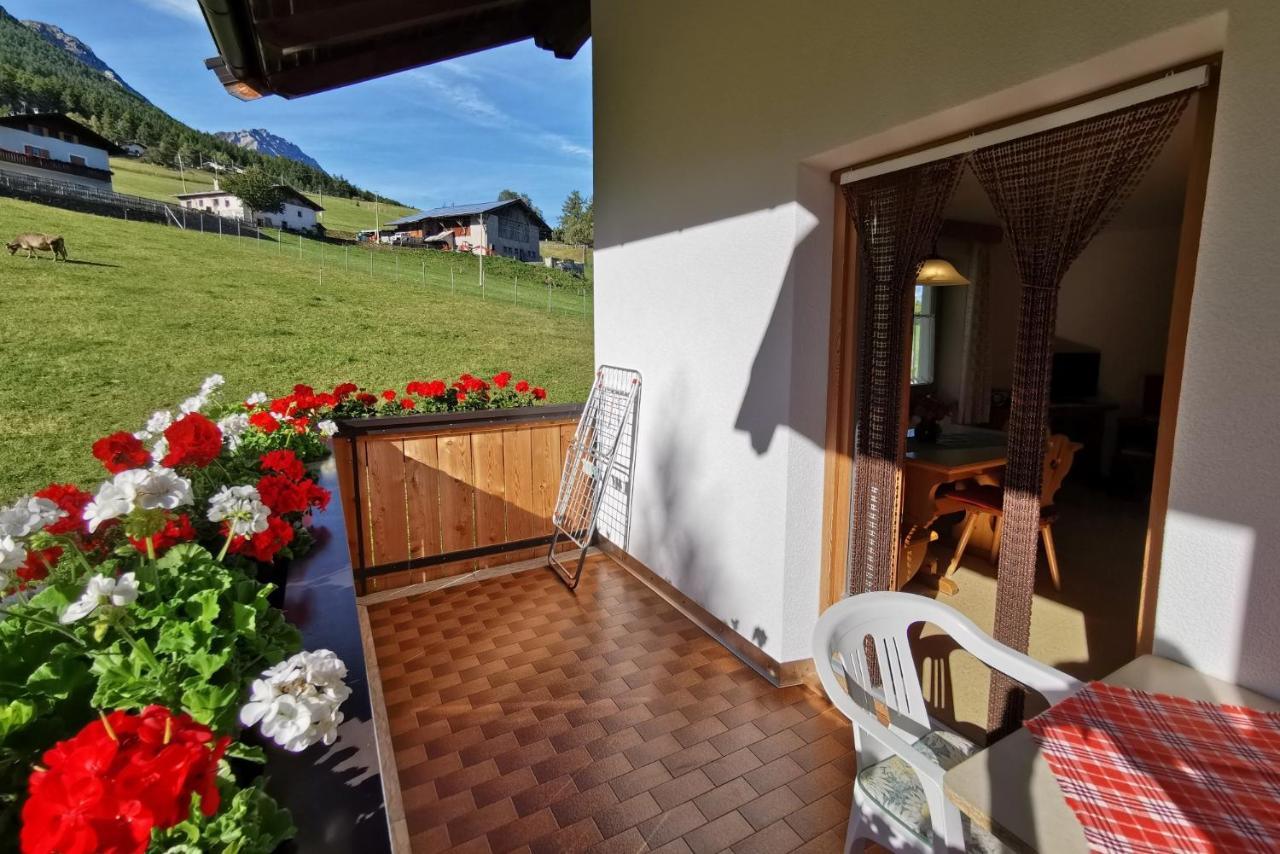 Bio-Bauernhof Mairinghof-Paris Villa Silandro Ngoại thất bức ảnh