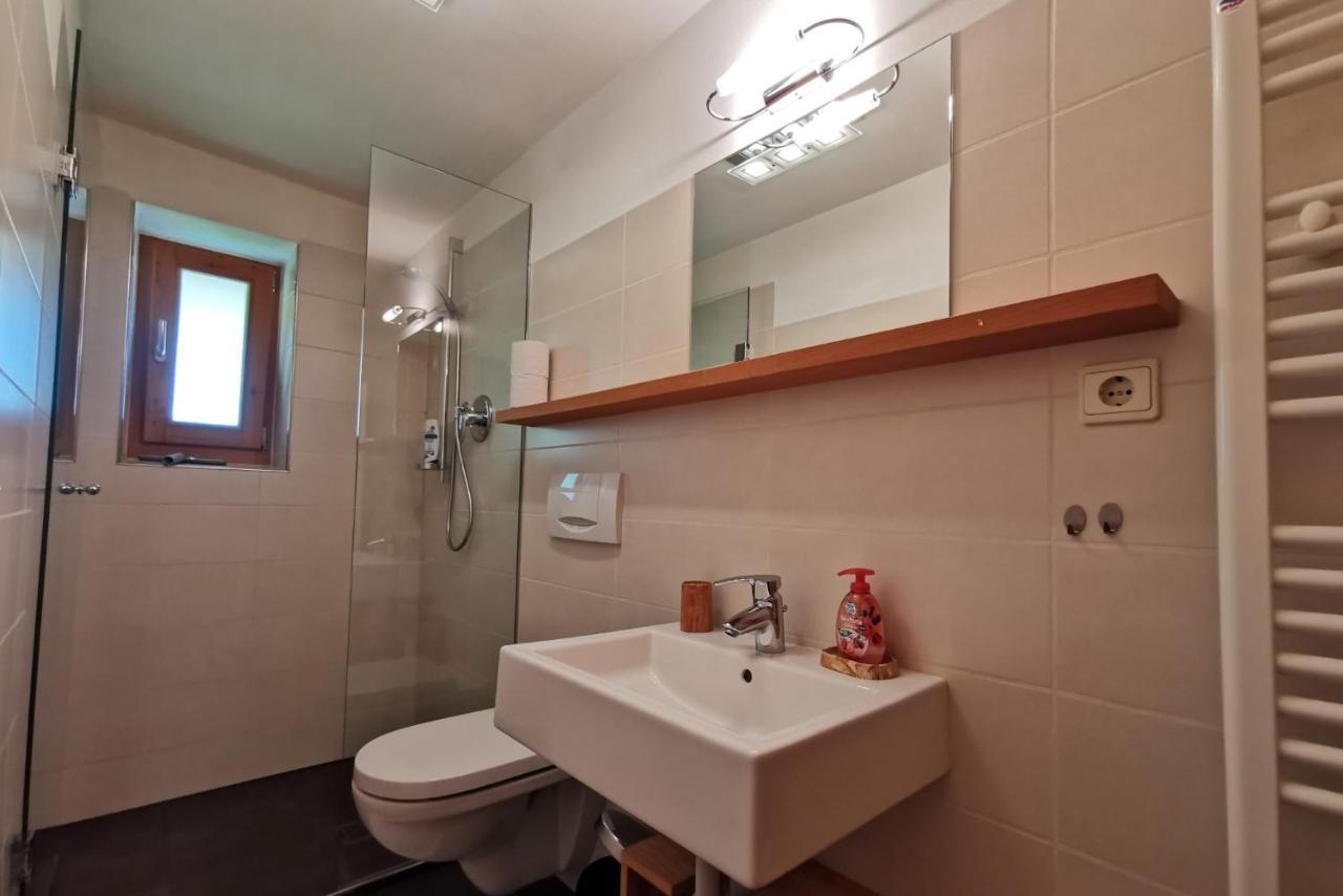 Bio-Bauernhof Mairinghof-Paris Villa Silandro Ngoại thất bức ảnh